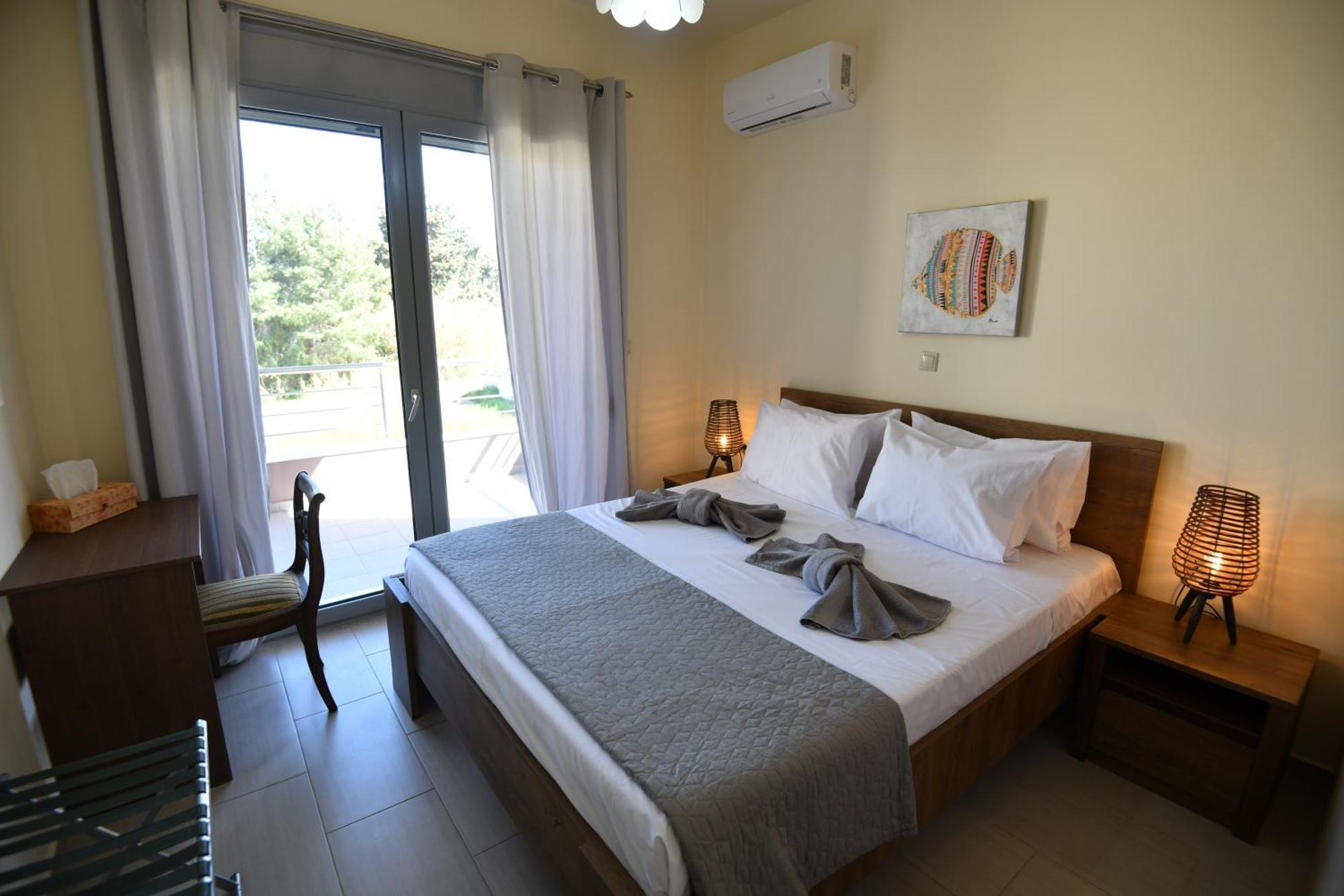 Dionysus Seaside Villa 이알리소스 외부 사진